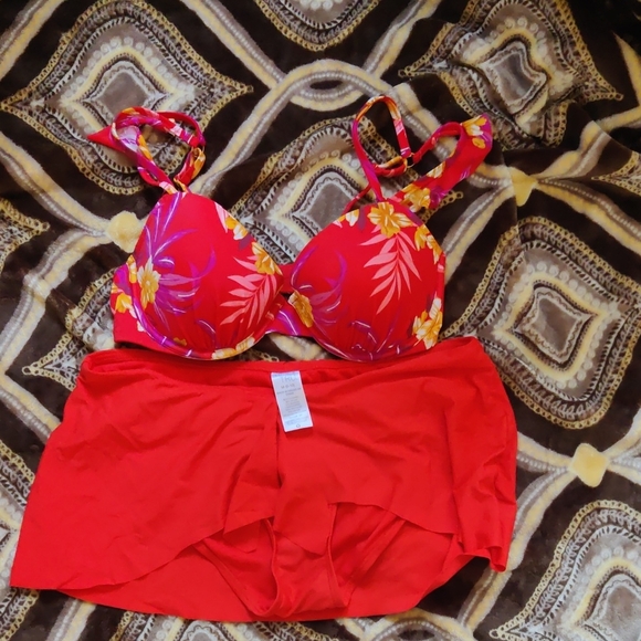 Shade & Shore Other - Shade And Shore With Time Tru Two Piece Set Bathing Suit